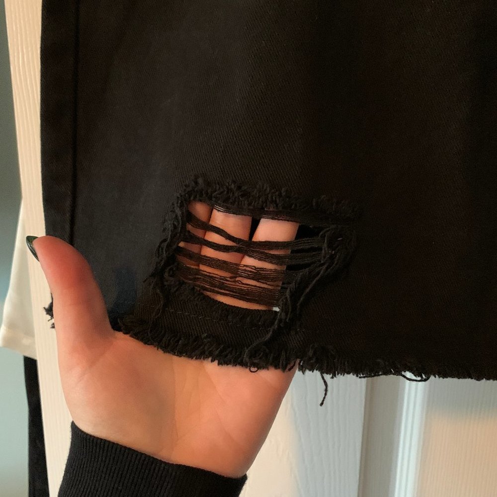 F21 Ripped Jean Skirt - Picture 3 of 8